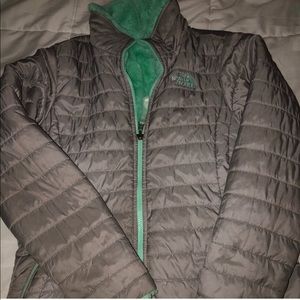 Reversable north face Coat.
